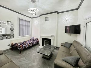Dining Room - click for photo gallery